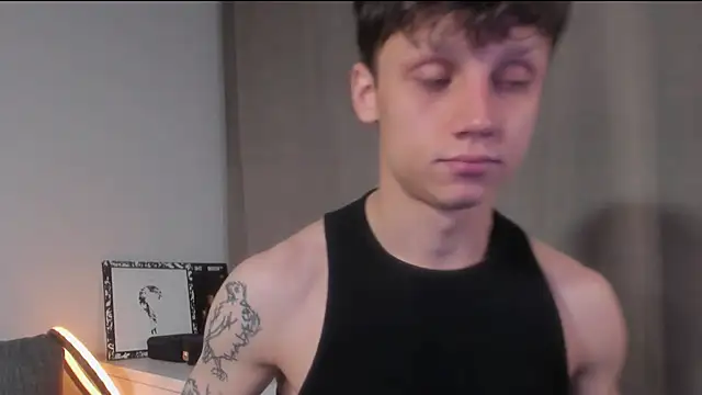 Snapshot of Nicky_neal chatting on December 7, 12:52 am Nicky neal online show from December 7, 12:52 am