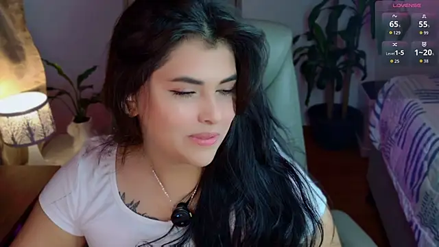 Snapshot of Alyaa_s chatting on July 19, 12:03 am Alyaa s online show from July 19, 12:03 am