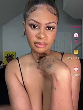 Snapshot of shawneebaby chatting on June 7, 6:06 am shawneebaby online show from June 7, 6:06 am