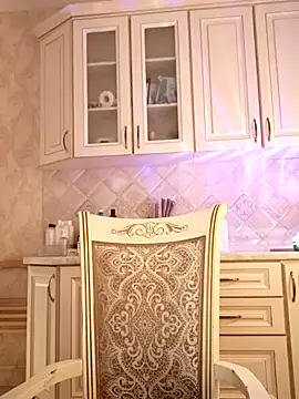 mom4you online show from January 5, 9:05 am