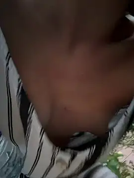 DoriDeluxe66 online show from June 27, 8:03 pm