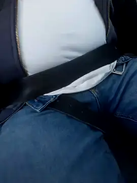 Snapshot of 74bob chatting on February 15, 9:05 am 74bob online show from February 15, 9:05 am