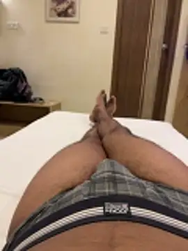 Snapshot of karthikchennai09 chatting on May 12, 5:10 pm karthikchennai09 online show from May 12, 5:10 pm