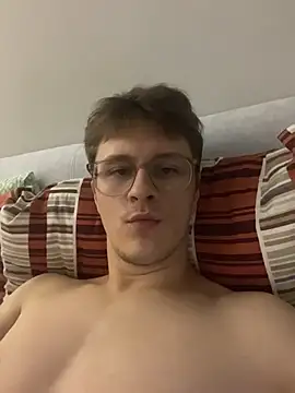 dishonoredboy online show from November 7, 9:15 pm