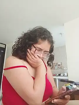 Snapshot of johannasexy97 chatting on December 22, 4:06 pm johannasexy97 online show from December 22, 4:06 pm