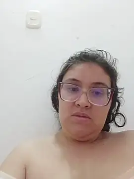 Snapshot of johannasexy97 chatting on February 9, 12:30 pm johannasexy97 online show from February 9, 12:30 pm