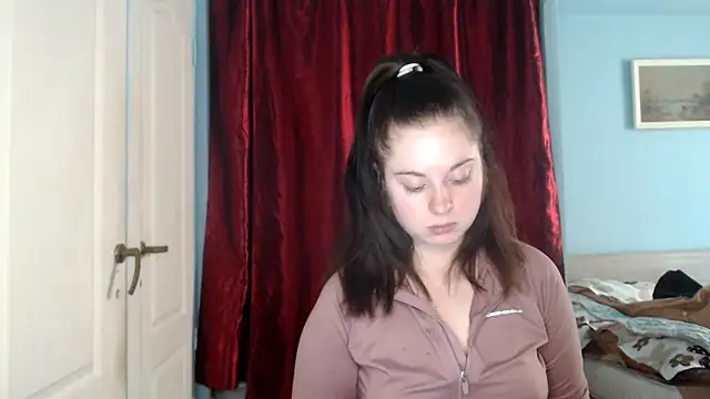 Snapshot of ryhhnnagold99 chatting on March 11, 11:44 am ryhhnnagold99 online show from March 11, 11:44 am