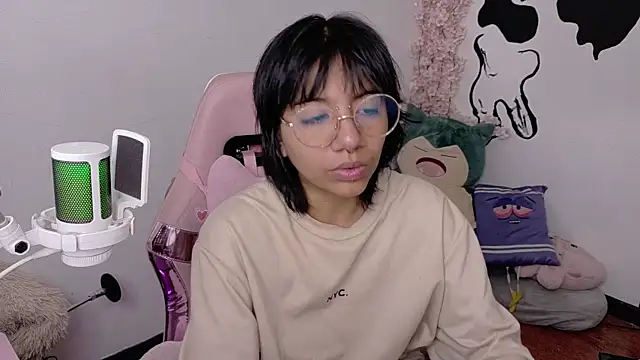 Snapshot of Nami_usagi chatting on August 7, 5:15 pm Nami usagi online show from August 7, 5:15 pm