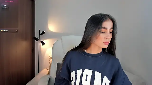 RebeccaBaxter online show from November 12, 11:47 pm