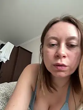 BrookeEvans online show from March 5, 10:11 am