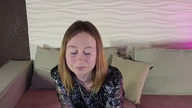 BrookeEvans online show from March 23, 4:16 am