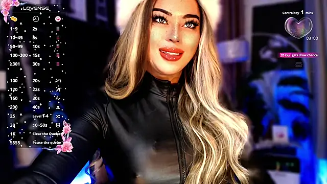 Thalia Cambridge online show from December 3, 9:57 pm