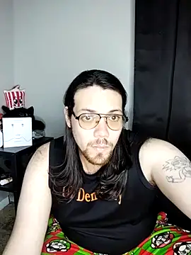 Snapshot of lucasgalacticman chatting on February 13, 2:56 am lucasgalacticman online show from February 13, 2:56 am