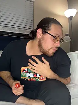 Snapshot of lucasgalacticman chatting on September 24, 11:52 pm lucasgalacticman online show from September 24, 11:52 pm