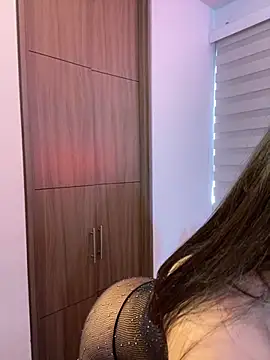 Snapshot of KateLatorre chatting on November 13, 9:03 pm KateLatorre online show from November 13, 9:03 pm