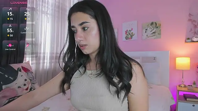 annadu011 online show from November 7, 7:14 pm