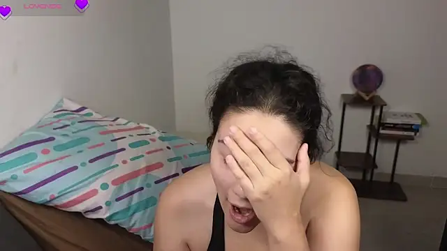 blue  moon  online show from March 3, 2:50 am