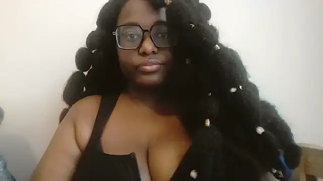 MissCC99 online show from November 18, 5:17 pm