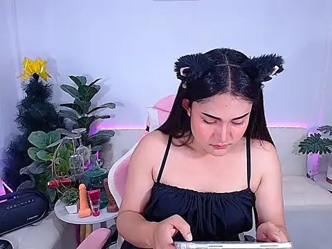 plysaithailand online show from December 2, 1:05 pm