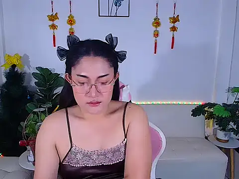 plysaithailand online show from March 2, 7:15 am