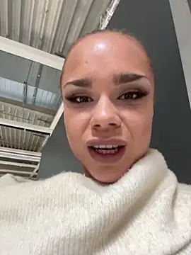 PennyPrincess online show from December 17, 2:11 pm