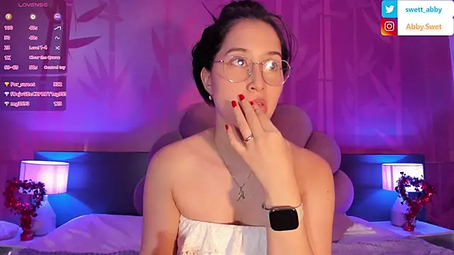 Abby Sweet1  online show from March 1, 9:18 am