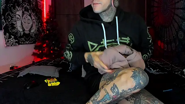 josh  ackerman online show from January 6, 11:07 pm