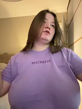 Snapshot of remirann_ chatting on January 7, 11:05 am remirann online show from January 7, 11:05 am