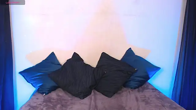 Agatha Tenebris online show from March 4, 6:29 pm