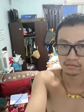 Exposedsian online show from April 11, 4:17 am