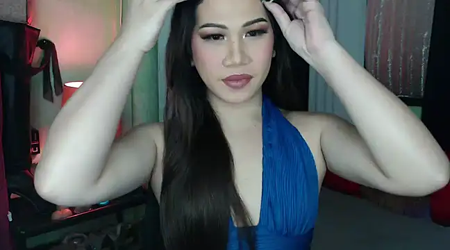 Snapshot of elise_bloom69 chatting on March 15, 5:04 pm elise bloom69 online show from March 15, 5:04 pm