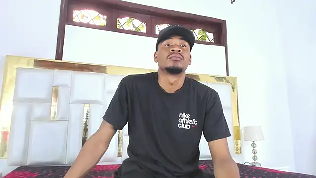 Kylieandjhonny online show from February 4, 6:17 pm