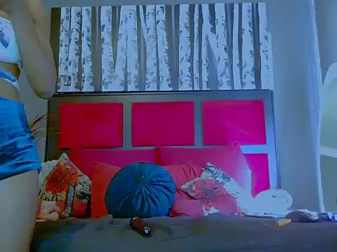 MissParis26 online show from October 25, 2:13 pm