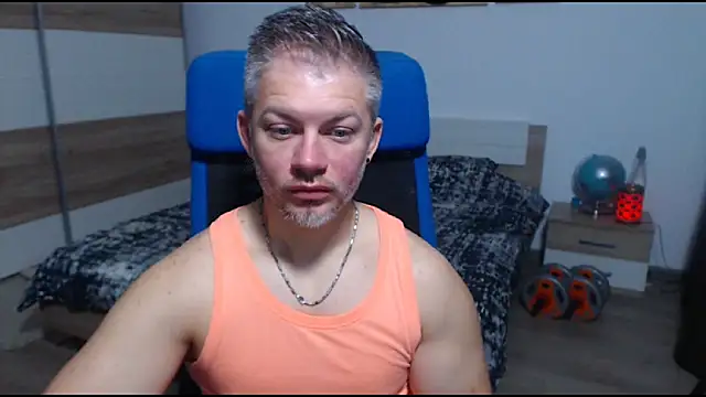 RobbyShawz online show from November 5, 5:18 am