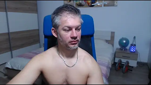 RobbyShawz online show from December 5, 5:16 am