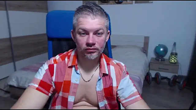 RobbyShawz online show from December 17, 5:46 am