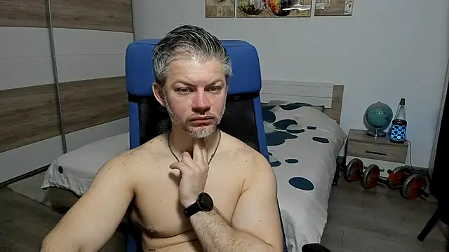 RobbyShawz online show from March 11, 5:13 am