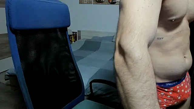 RobbyShawz online show from March 12, 6:41 am