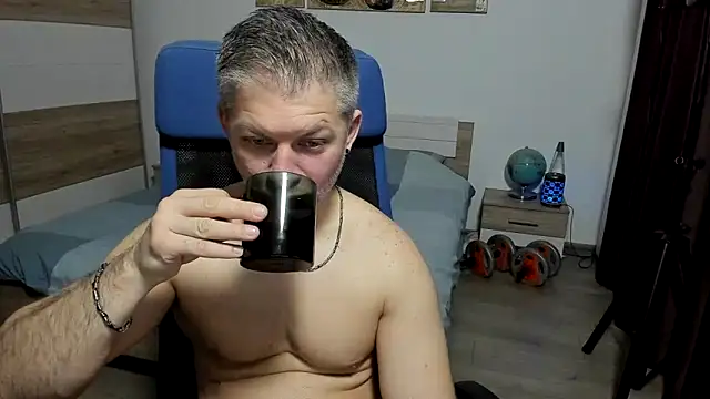 RobbyShawz online show from March 20, 5:34 am