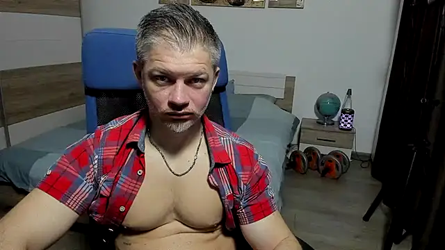 RobbyShawz online show from March 21, 5:23 am