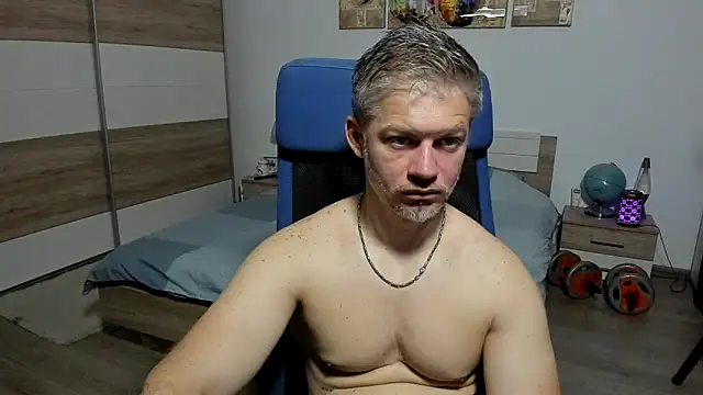 RobbyShawz online show from June 6, 4:28 am