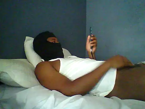 Snapshot of TitularAdaption chatting on November 2, 5:10 am TitularAdaption online show from November 2, 5:10 am