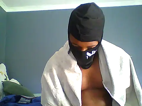 Snapshot of TitularAdaption chatting on December 4, 8:01 am TitularAdaption online show from December 4, 8:01 am