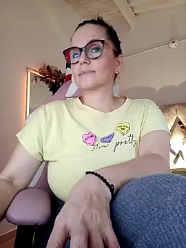 MariaPau 83 online show from December 25, 8:39 pm