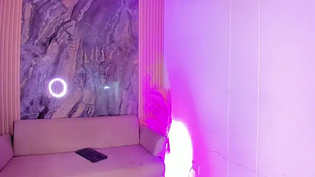 Rianamanson online show from September 26, 4:16 am