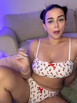 Snapshot of Celinaax chatting on March 22, 7:01 am Celinaax online show from March 22, 7:01 am