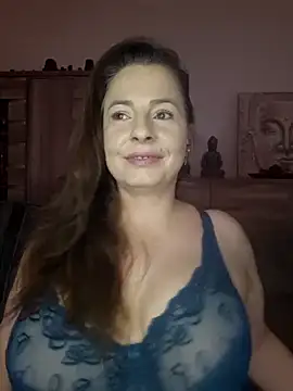 cristalines online show from November 11, 2:50 pm