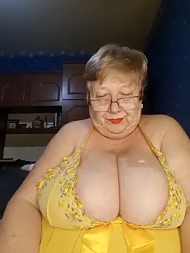 Lena Gaby online show from December 2, 8:26 pm