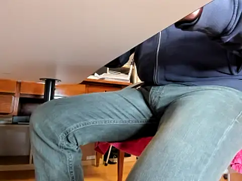 leccaleccafiga online show from February 8, 5:39 pm