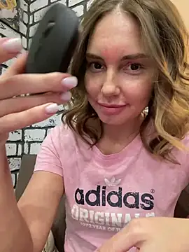 Snapshot of Chel_sea_ chatting on February 23, 10:31 pm Chel sea online show from February 23, 10:31 pm